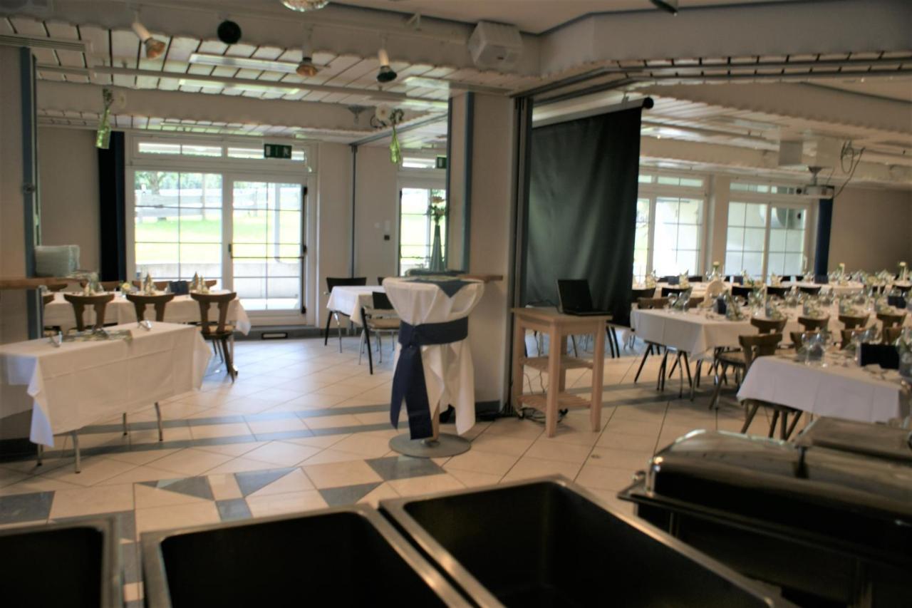 Zur Traube Schwarzwaldhotel & Restaurant Am Titisee Санкт-Мерген Экстерьер фото